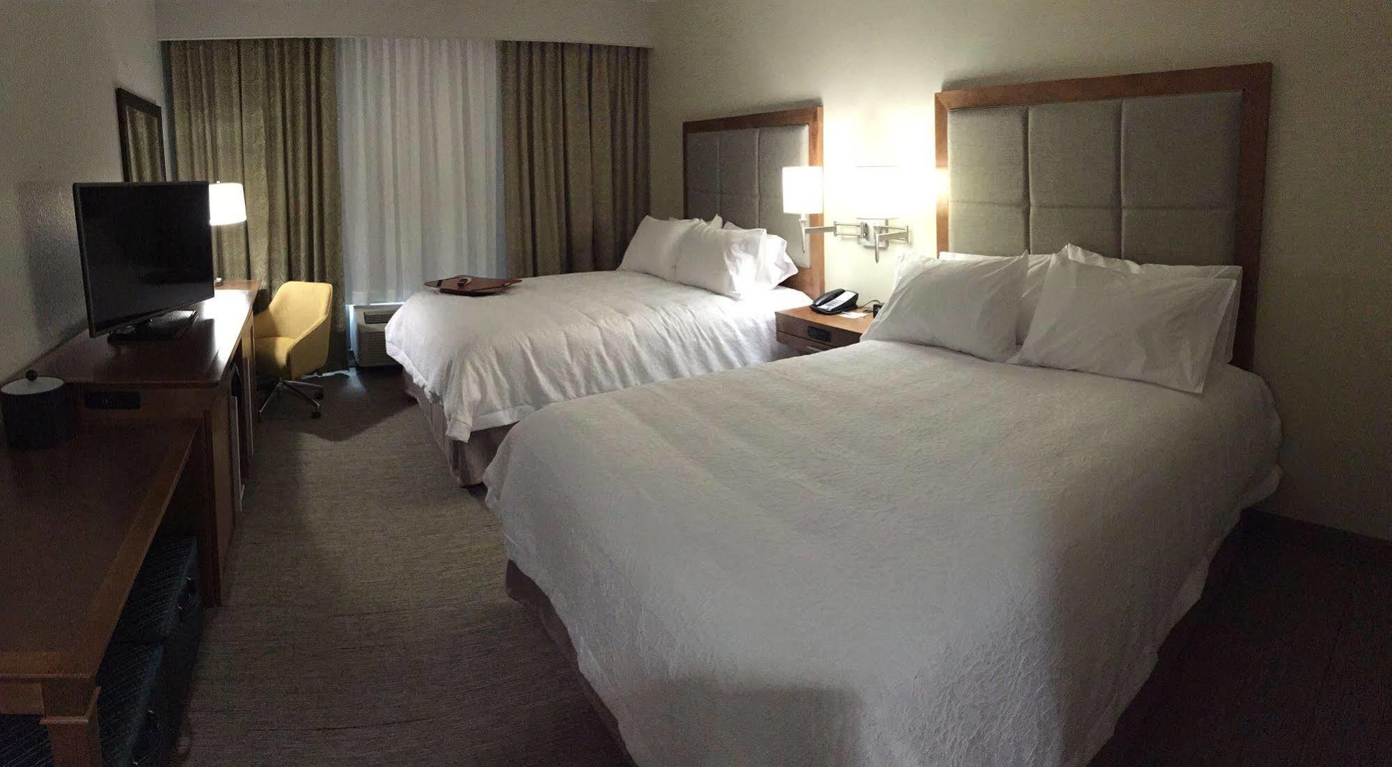 Hampton Inn&Suites - Knoxville Papermill Drive, TN Extérieur photo